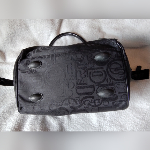 Cabodles Envy "IT" Bag - Picture 3 of 14